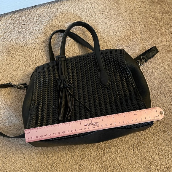 Universal Thread Black Purse - Picture 3 of 6